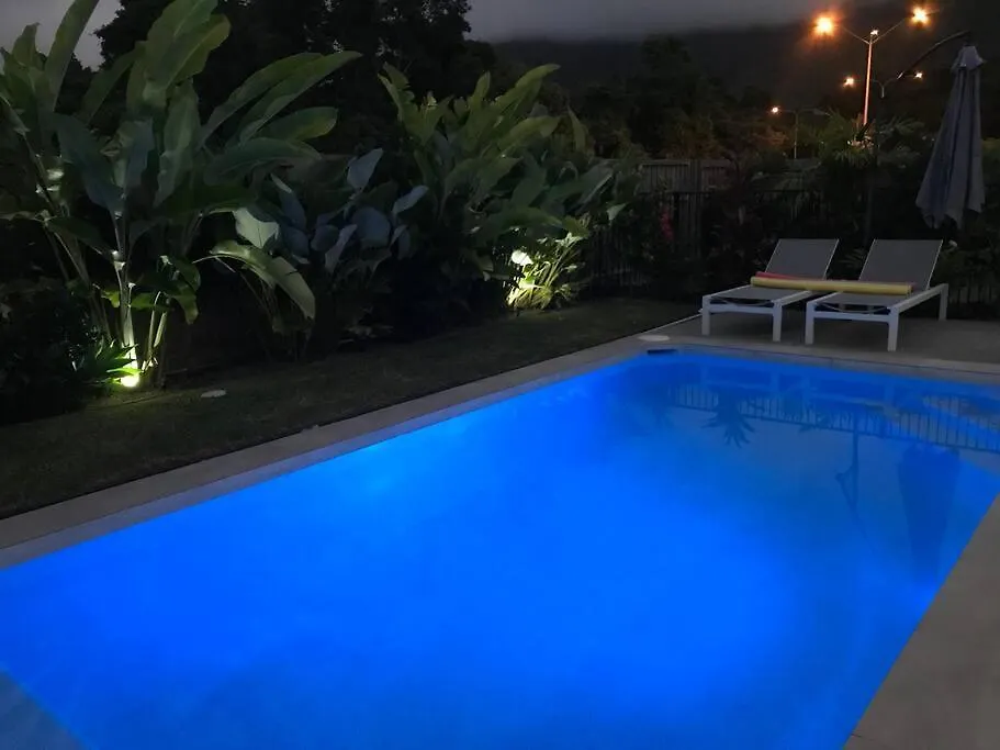 Semesterbostad Seaside Heated Pool 3 Bedroom Palm Cove Australien